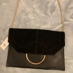 Francesca's Black Convertible Bag with Removable Gold Chain Strap